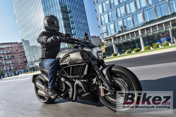 2016 Ducati Diavel Carbon