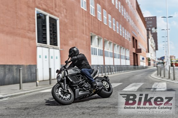 2016 Ducati Diavel Carbon