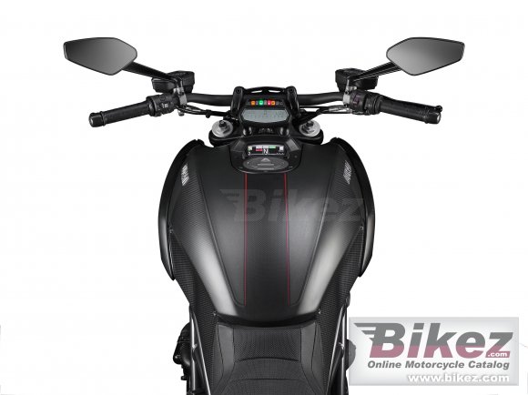 2016 Ducati Diavel Carbon