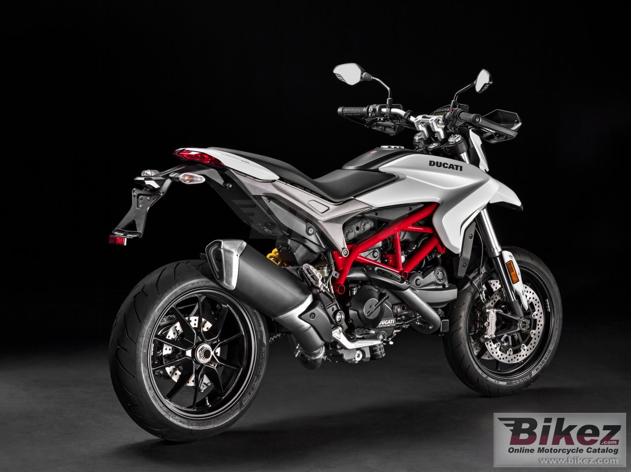 Ducati Hypermotard 939