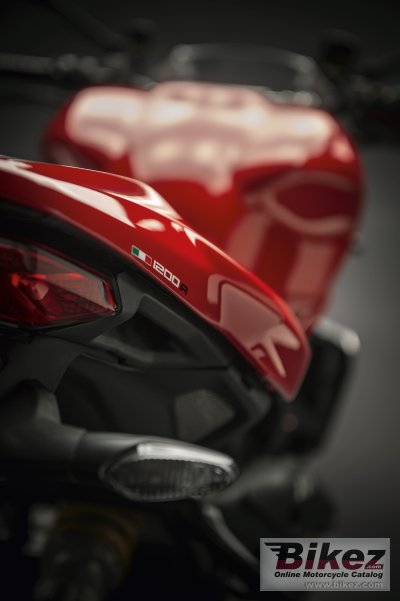 2016 Ducati Monster 1200 R