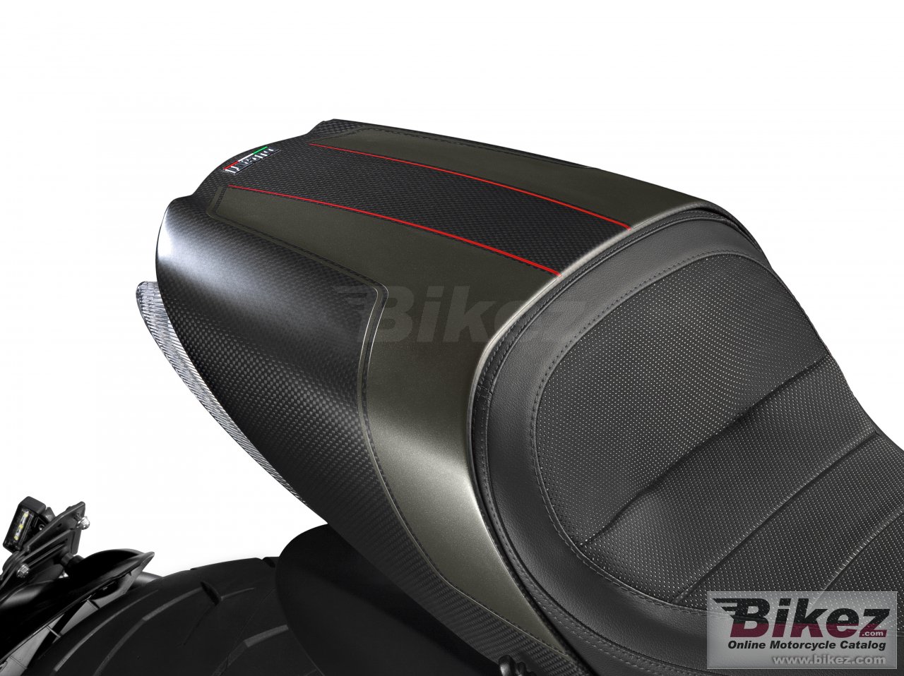 Ducati Diavel Carbon