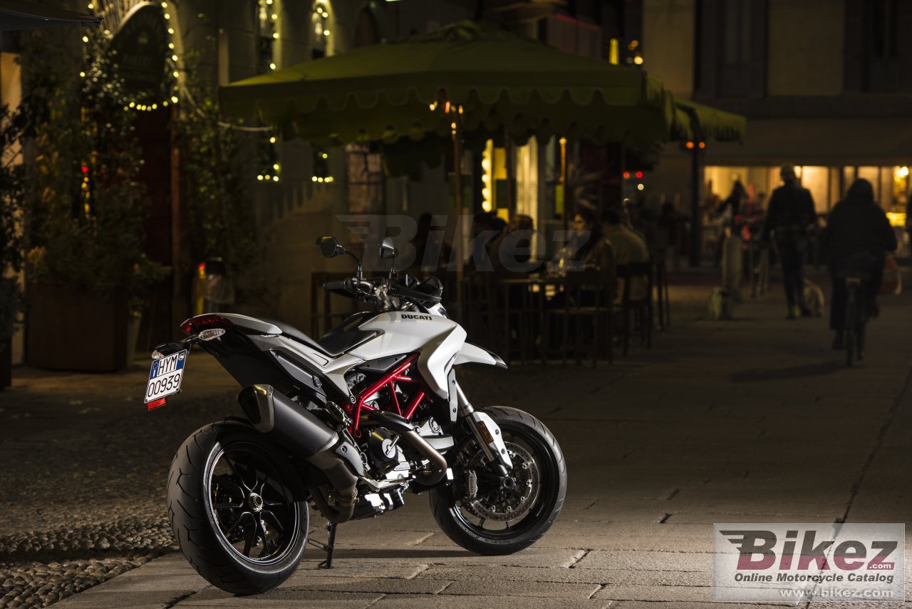 Ducati Hypermotard 939