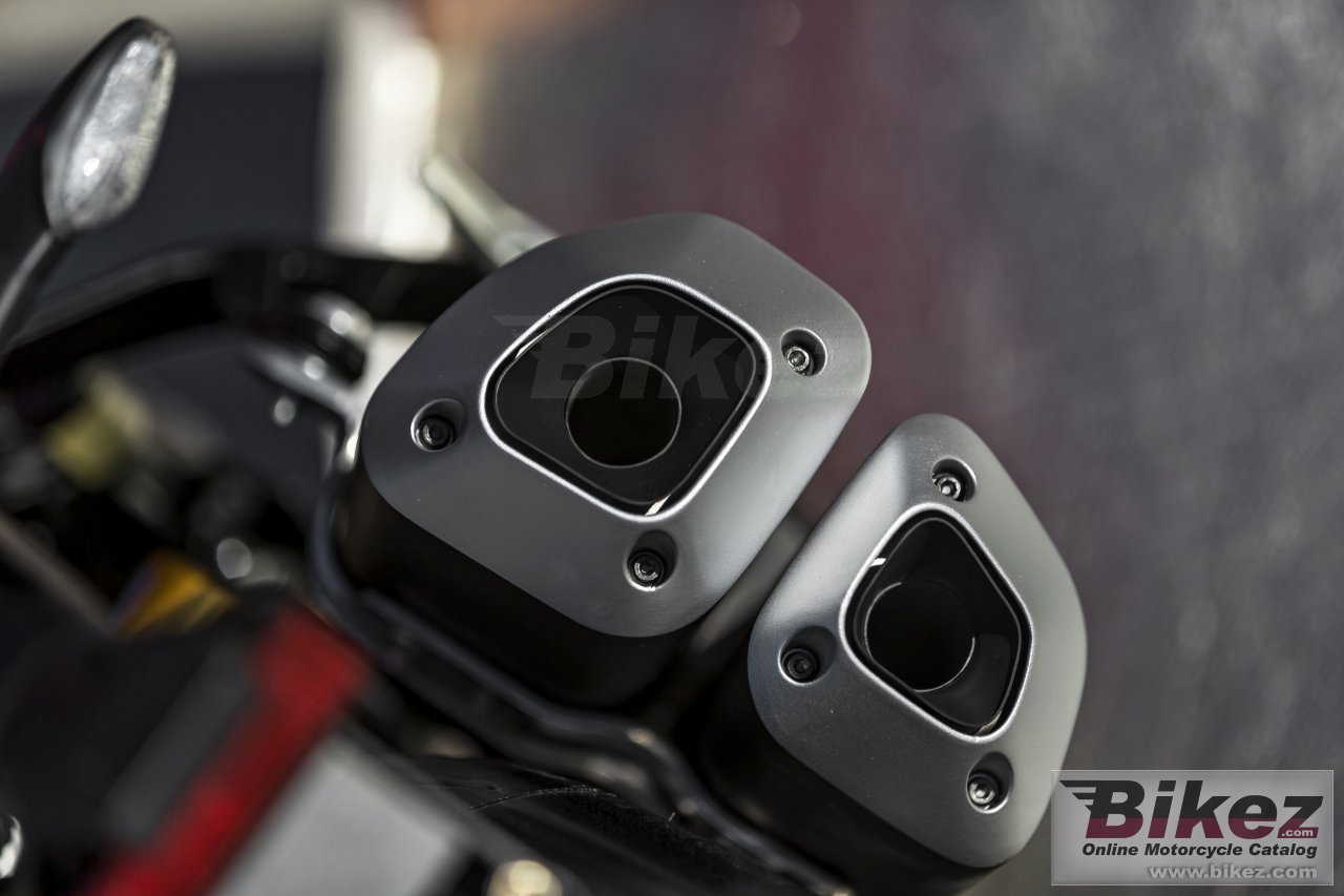 Ducati Monster 1200 R