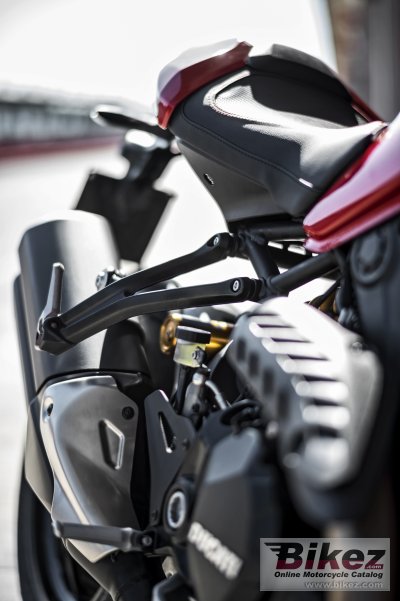 2017 Ducati Monster 1200 R