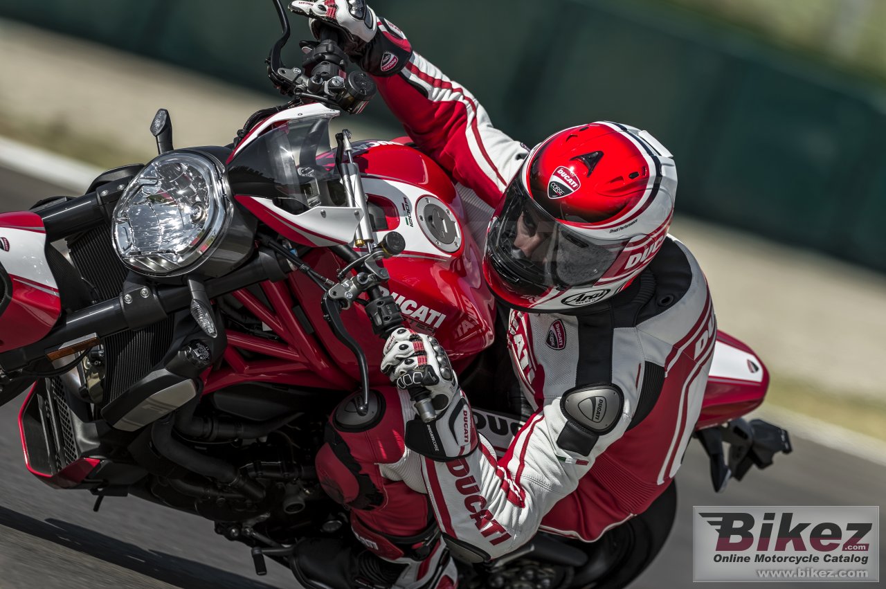 Ducati Monster 1200 R