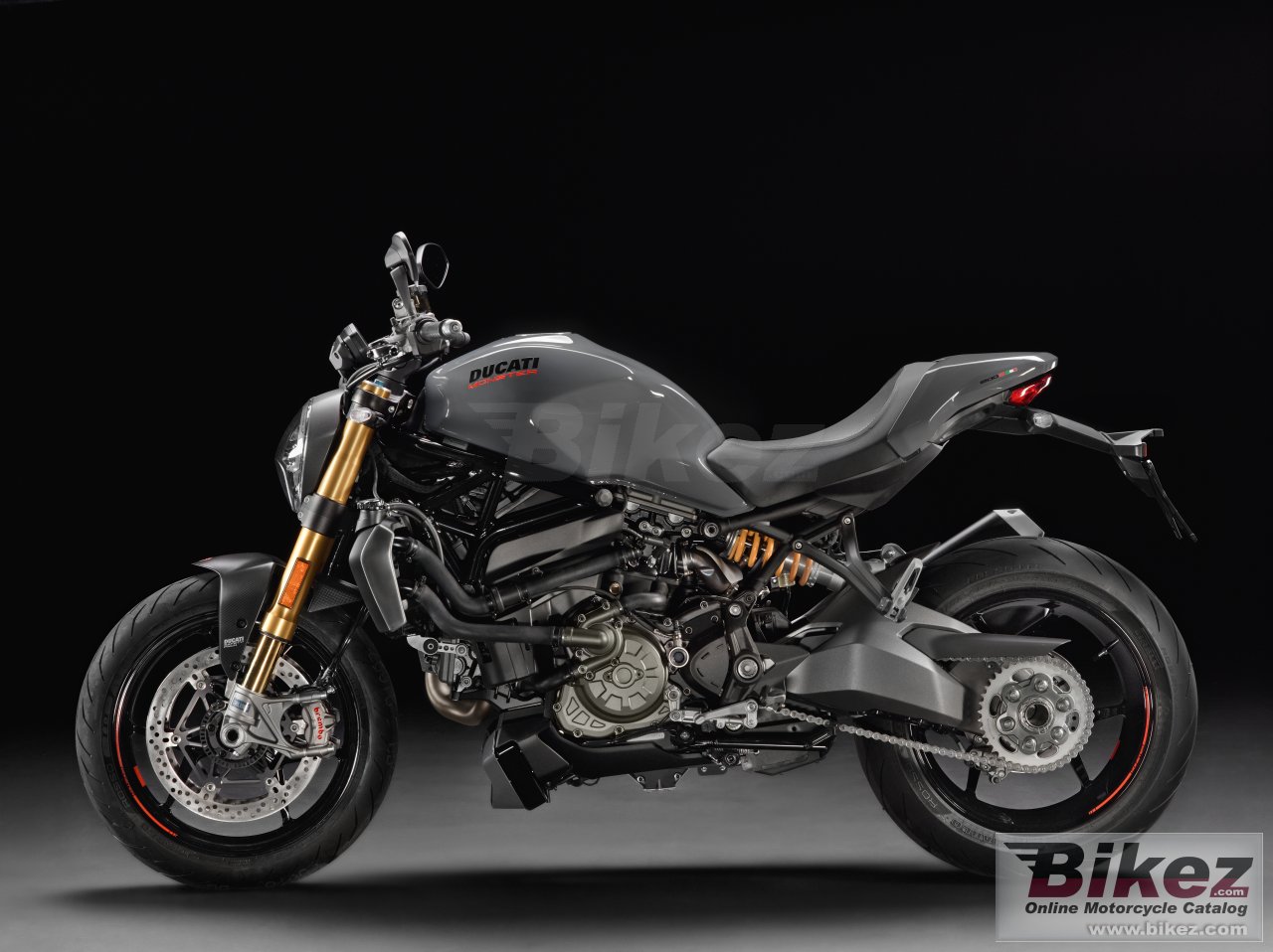 Ducati Monster 1200 S