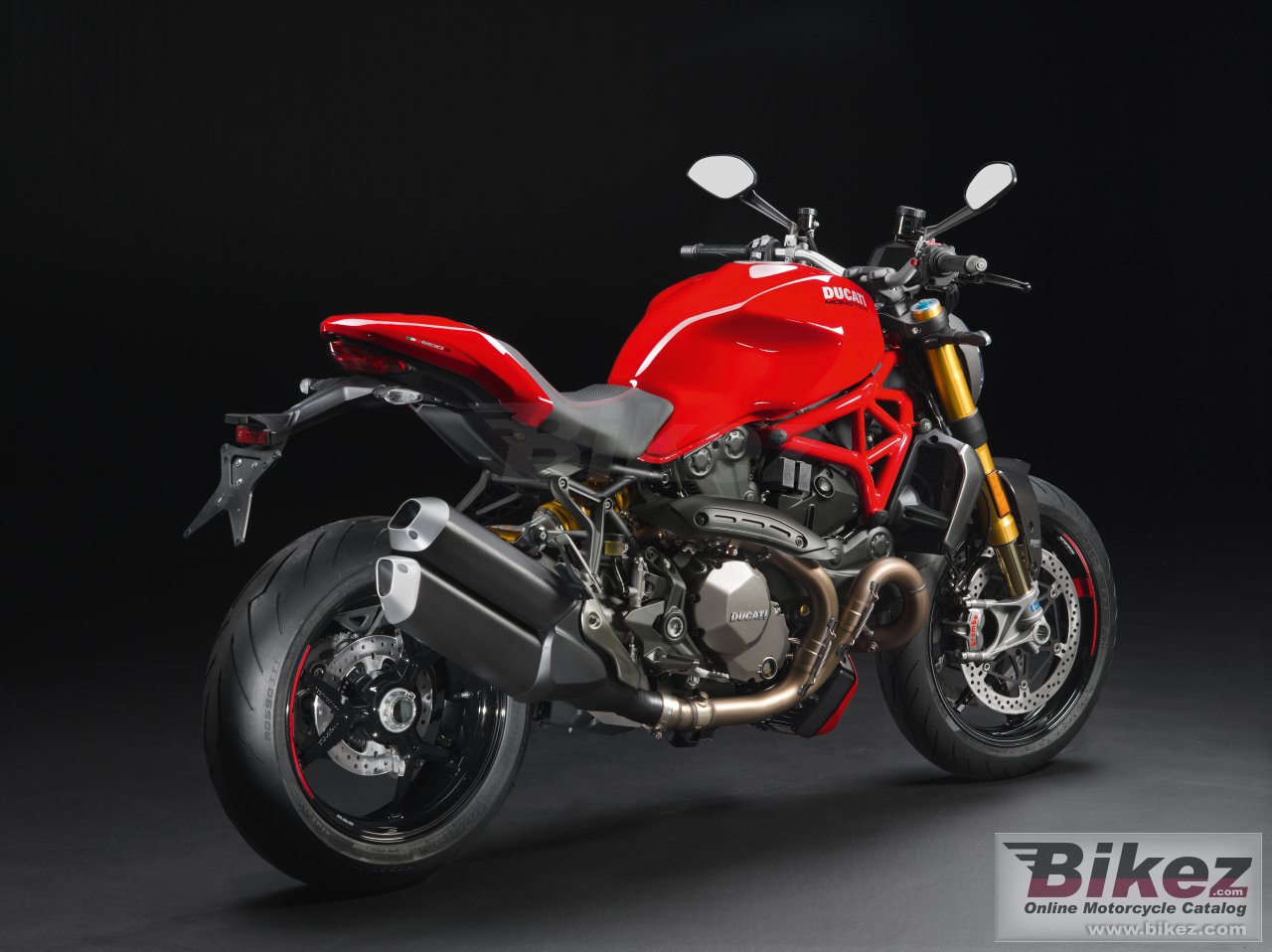 Ducati Monster 1200 S