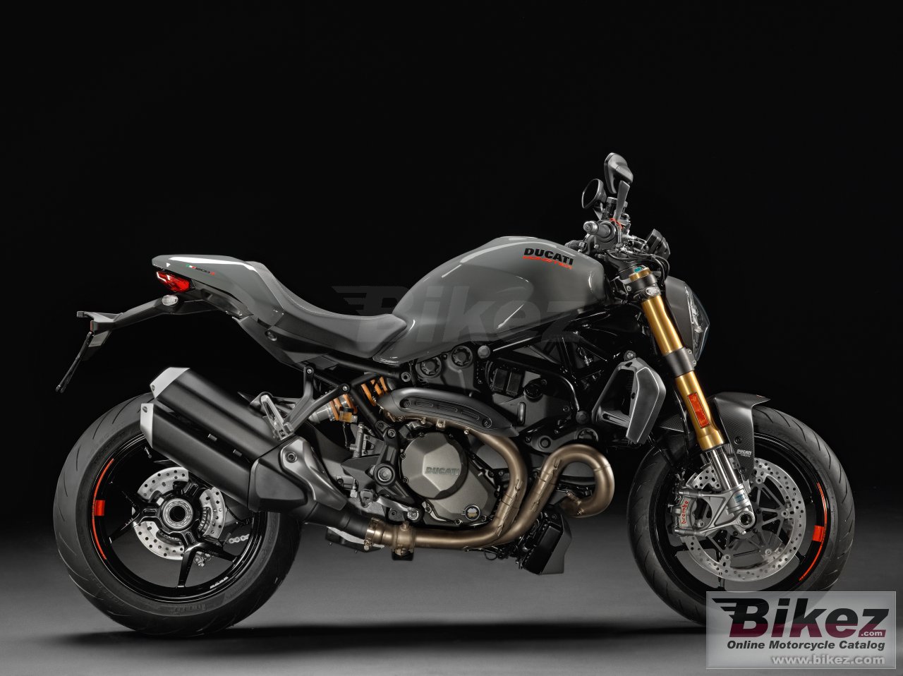 Ducati Monster 1200 S