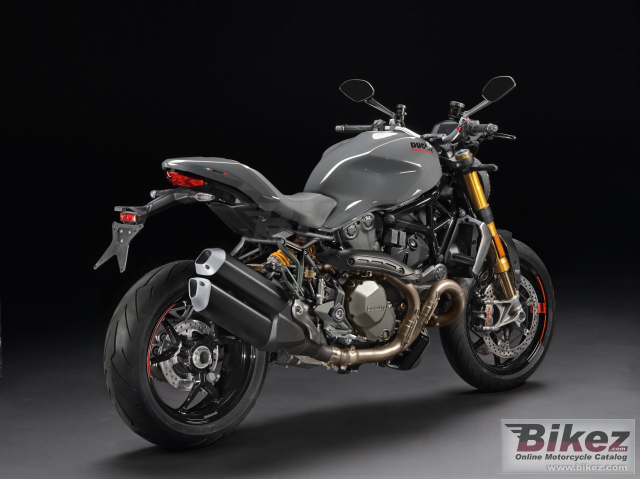 Ducati Monster 1200 S