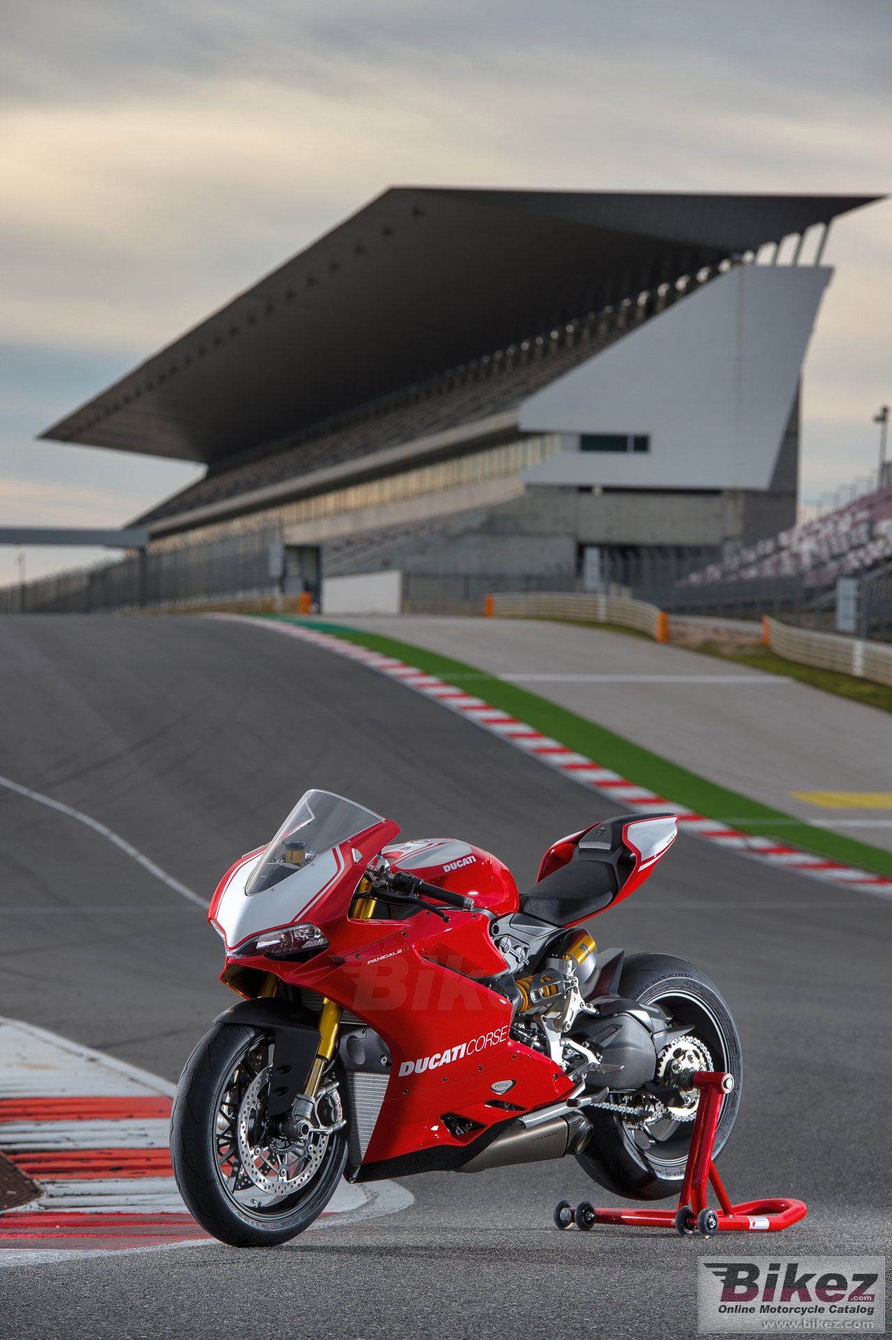 Ducati Panigale R