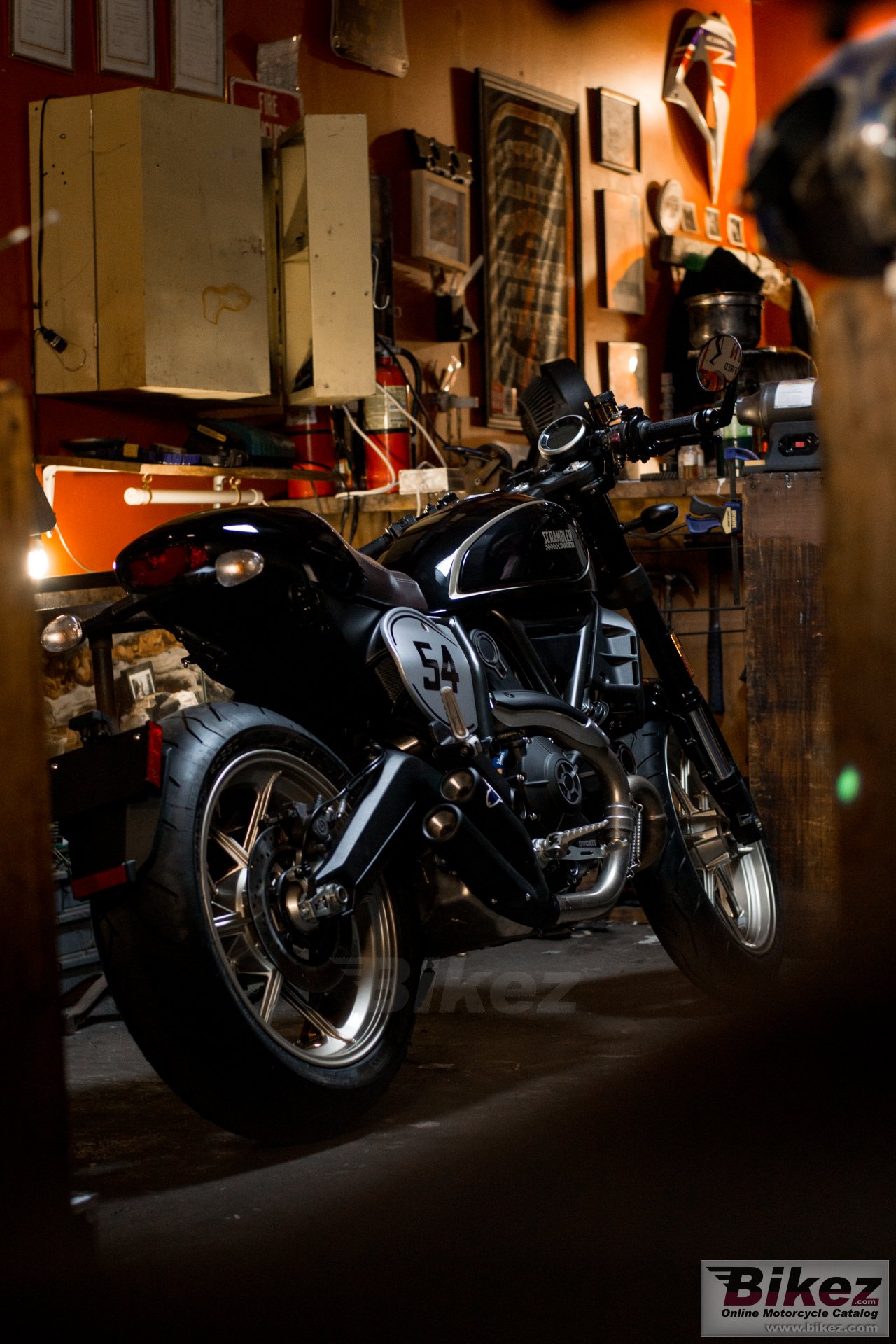 Ducati Scrambler Cafe Racer