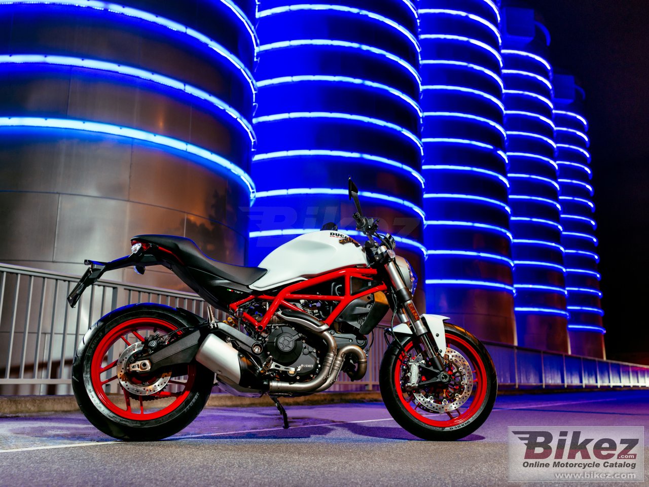 Ducati Monster 797