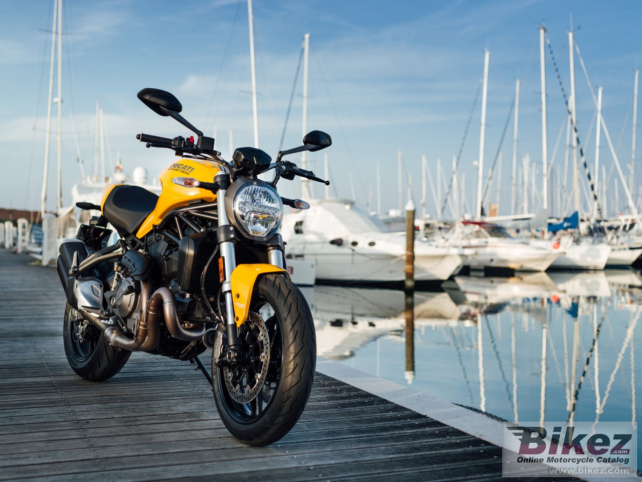 Ducati Monster 821