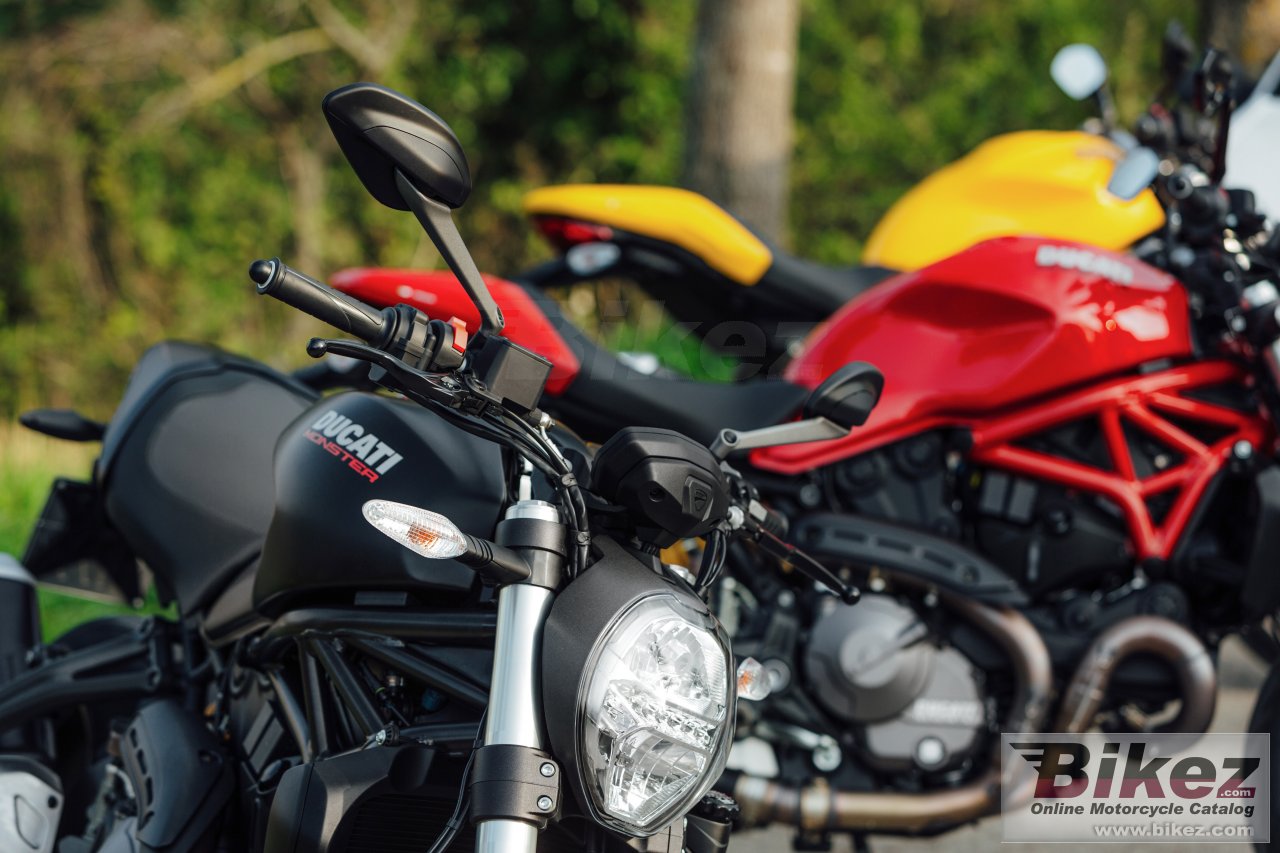 Ducati Monster 821