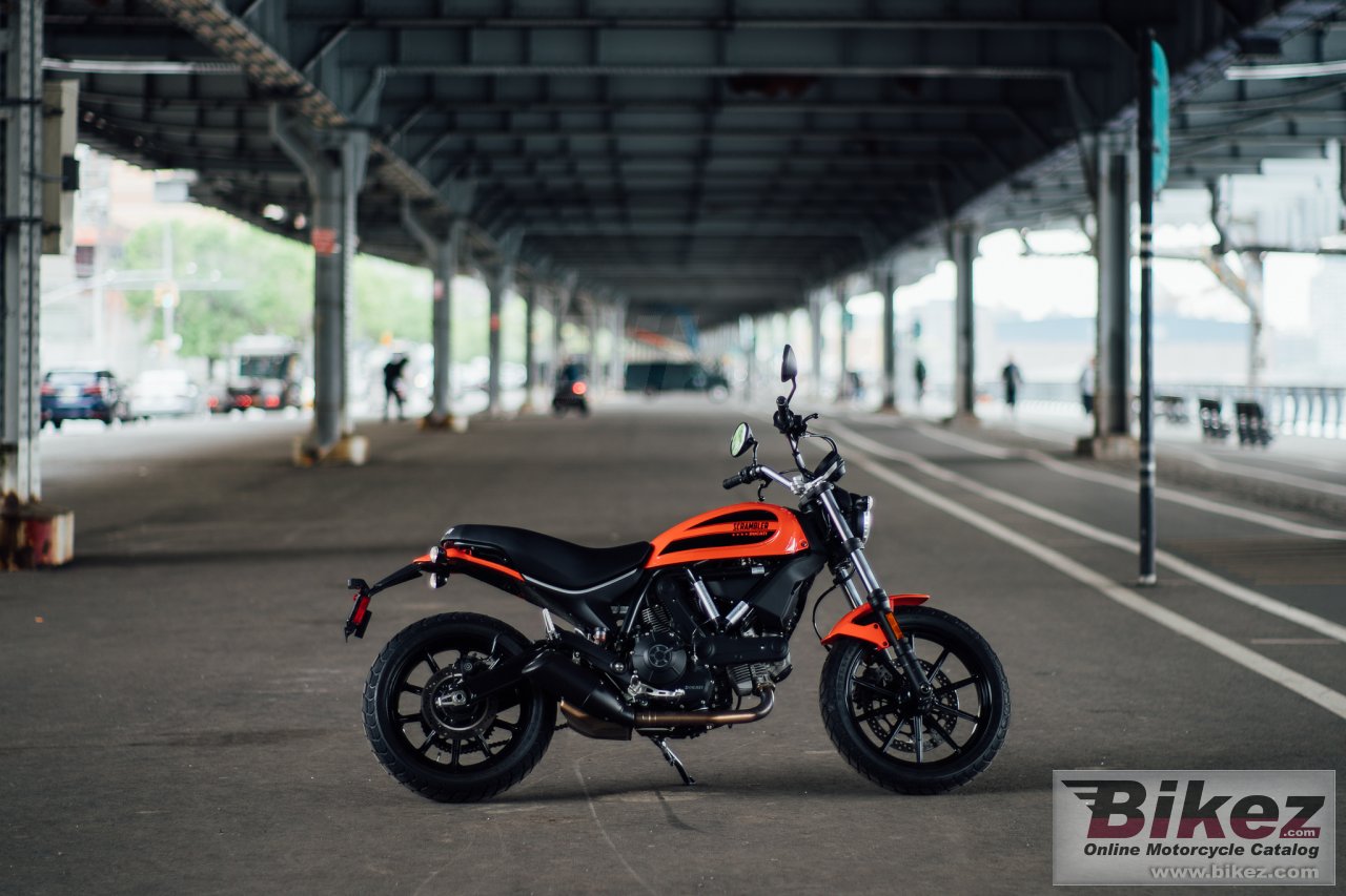 Ducati Scrambler Sixty2