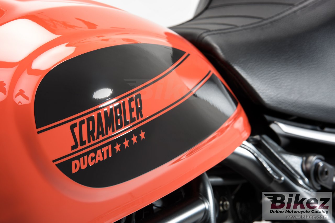 Ducati Scrambler Sixty2