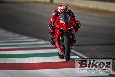 2018 Ducati Panigale V4 S