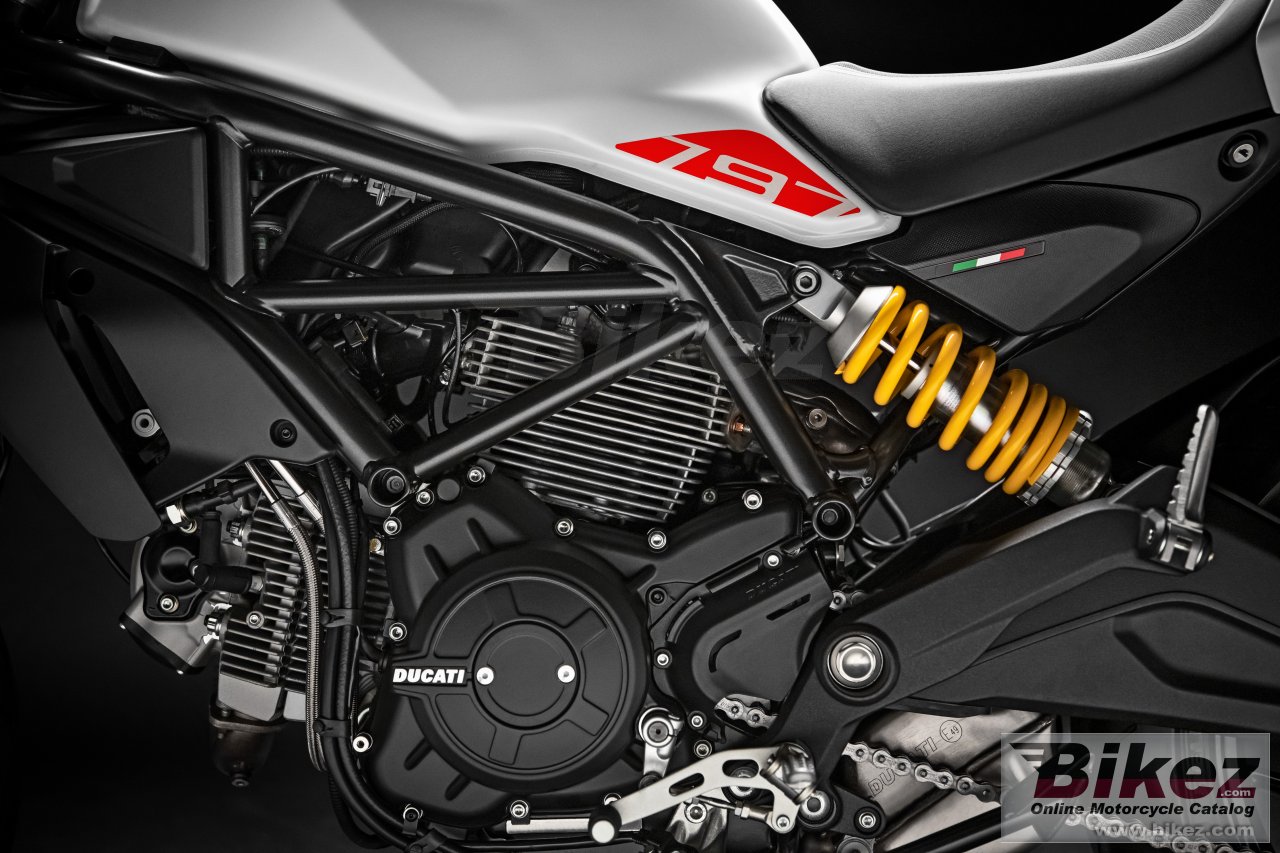 Ducati Monster 797 Plus