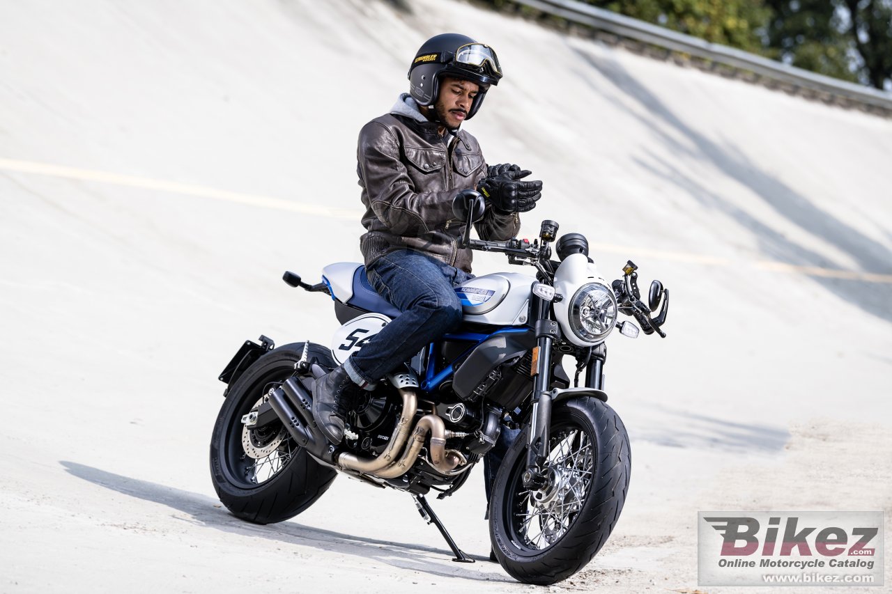 Ducati Scrambler Cafe Racer