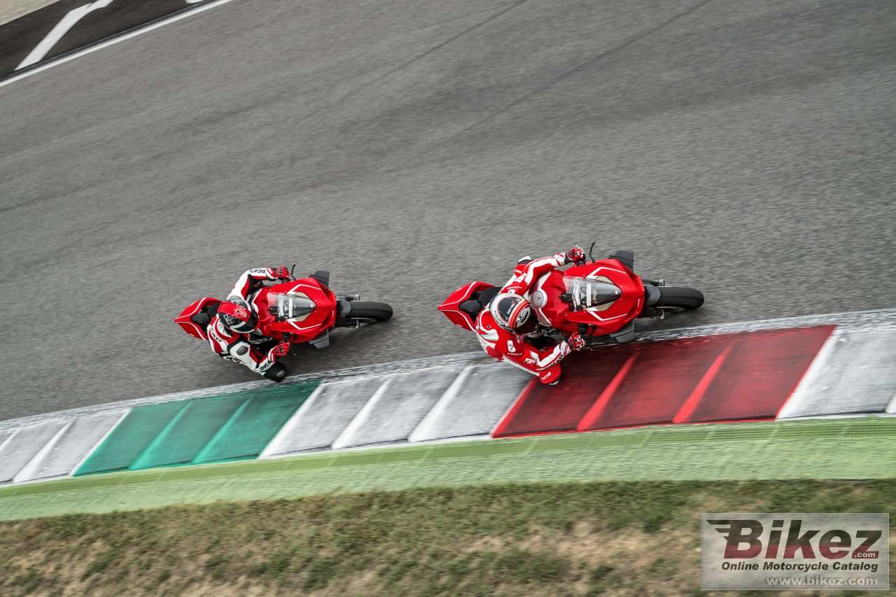 Ducati Panigale V4 R