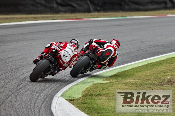 2019 Ducati Panigale V4 R