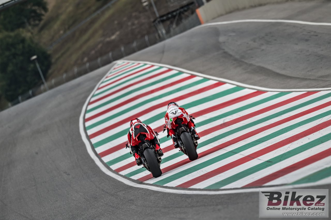 Ducati Panigale V4 R