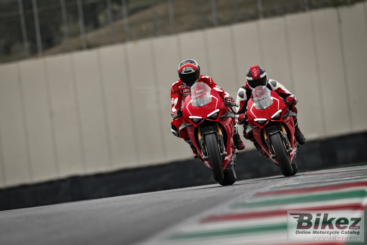 Ducati Panigale V4 R