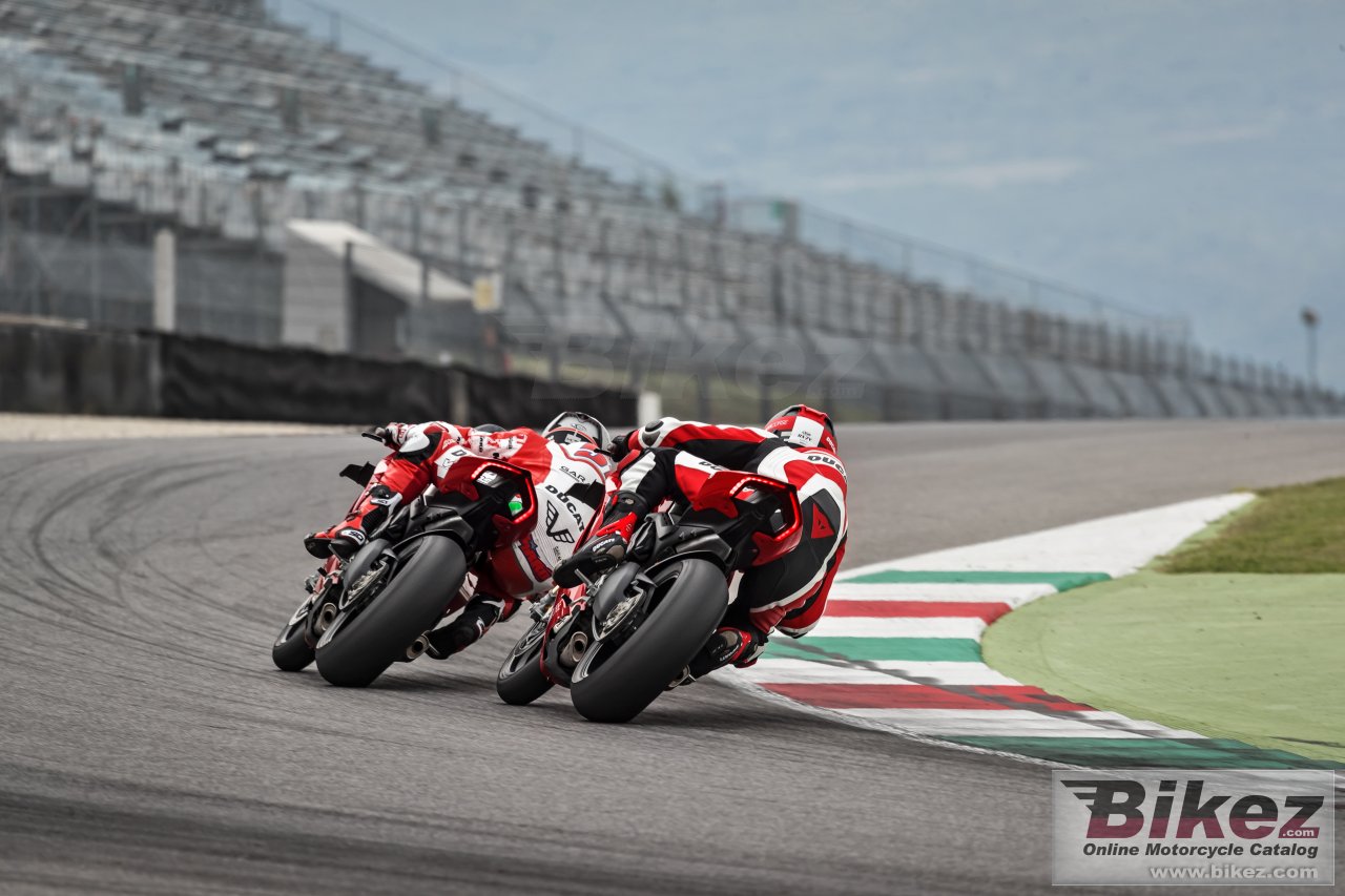 Ducati Panigale V4 R