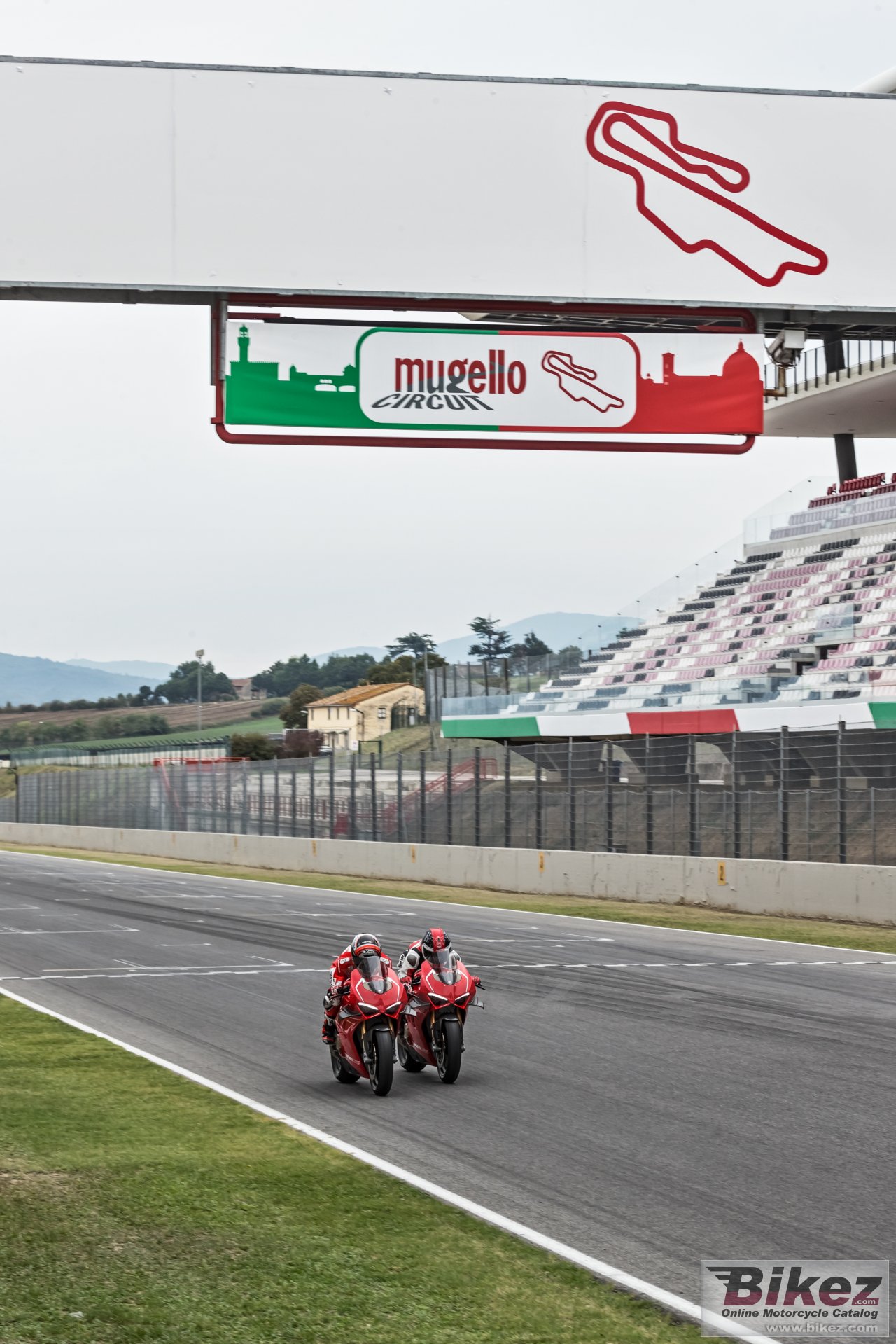 Ducati Panigale V4 R