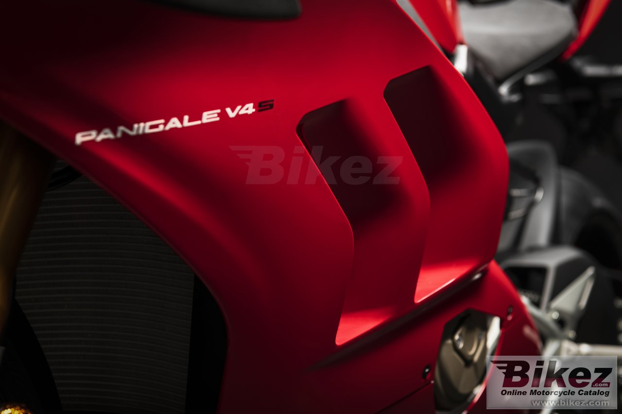 Ducati Panigale V4 S