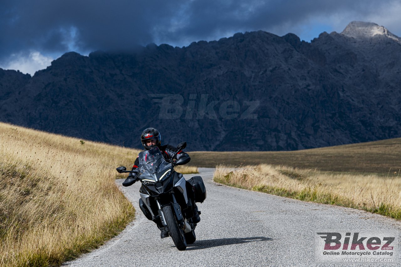 Ducati Multistrada V4S