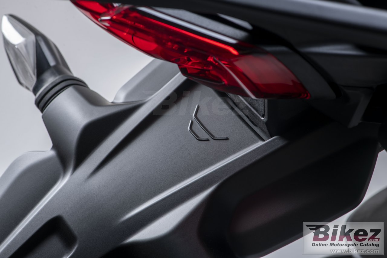 Ducati Multistrada V4S