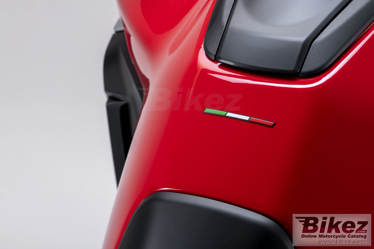 Ducati Multistrada V4S