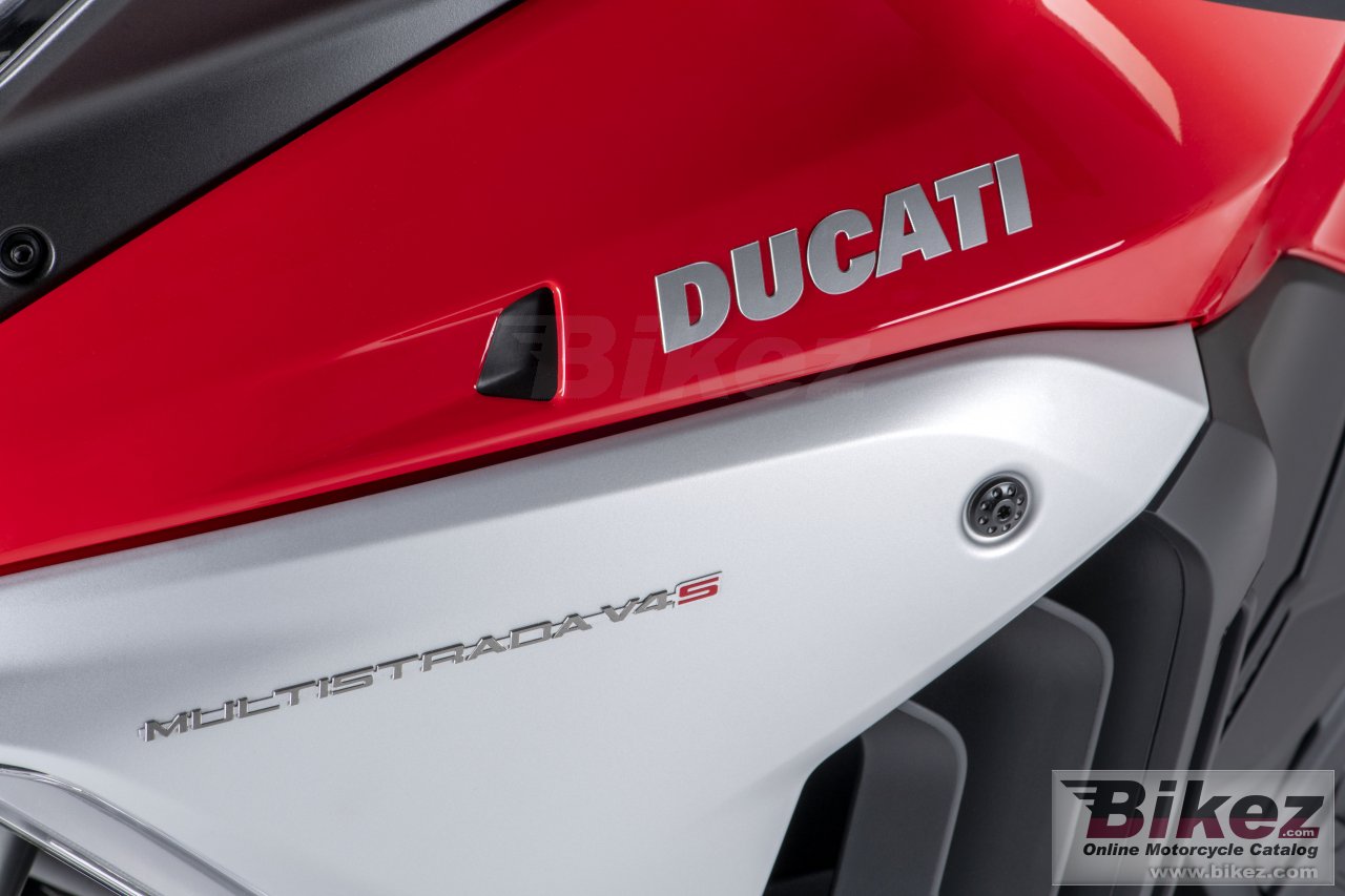 Ducati Multistrada V4S