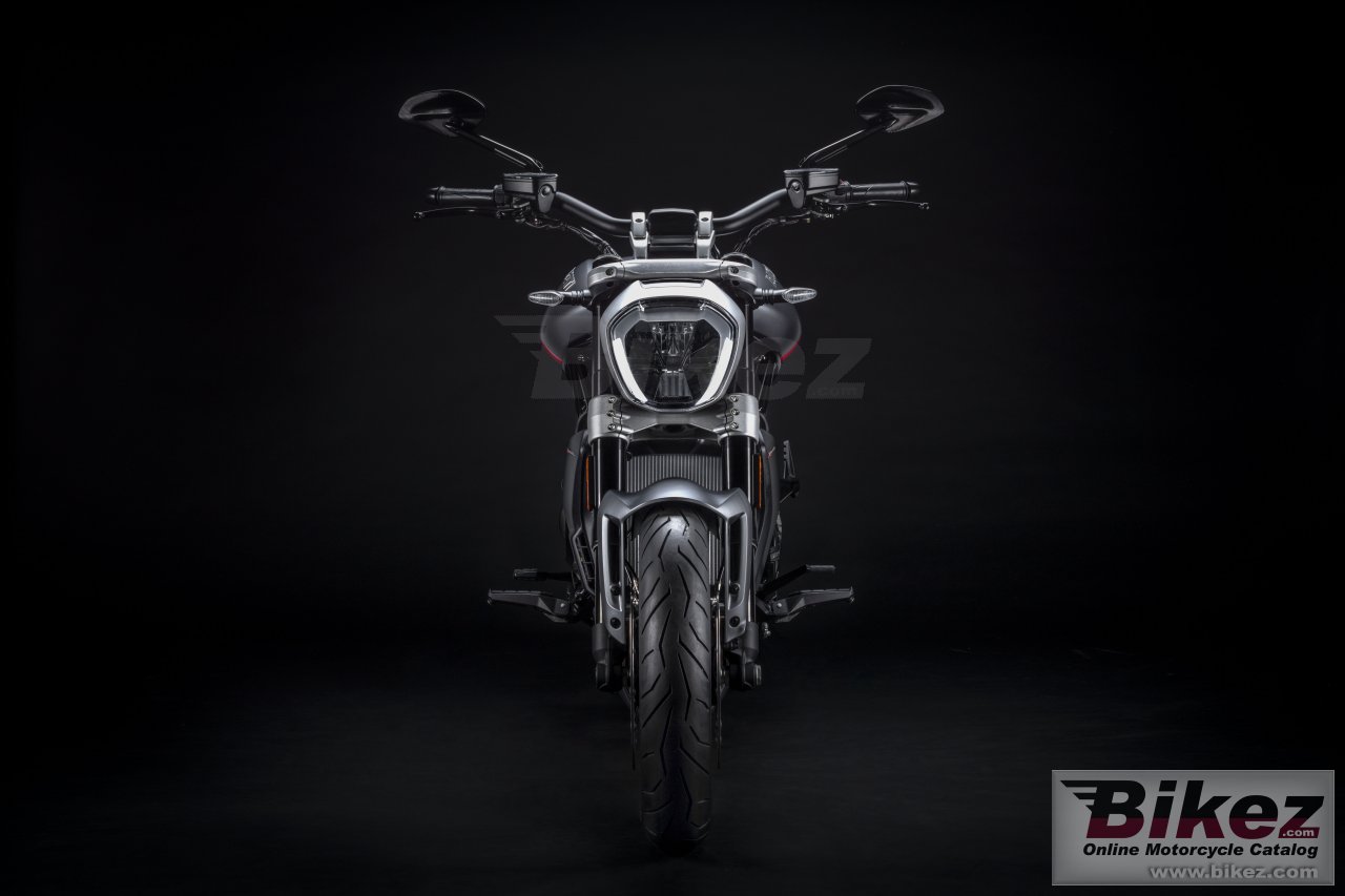 Ducati XDiavel Black Star