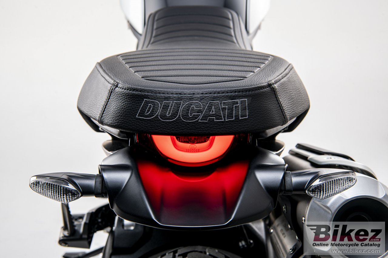 Ducati Scrambler 1100 Dark Pro