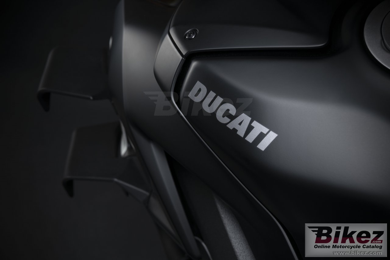 Ducati Streetfighter V4 S