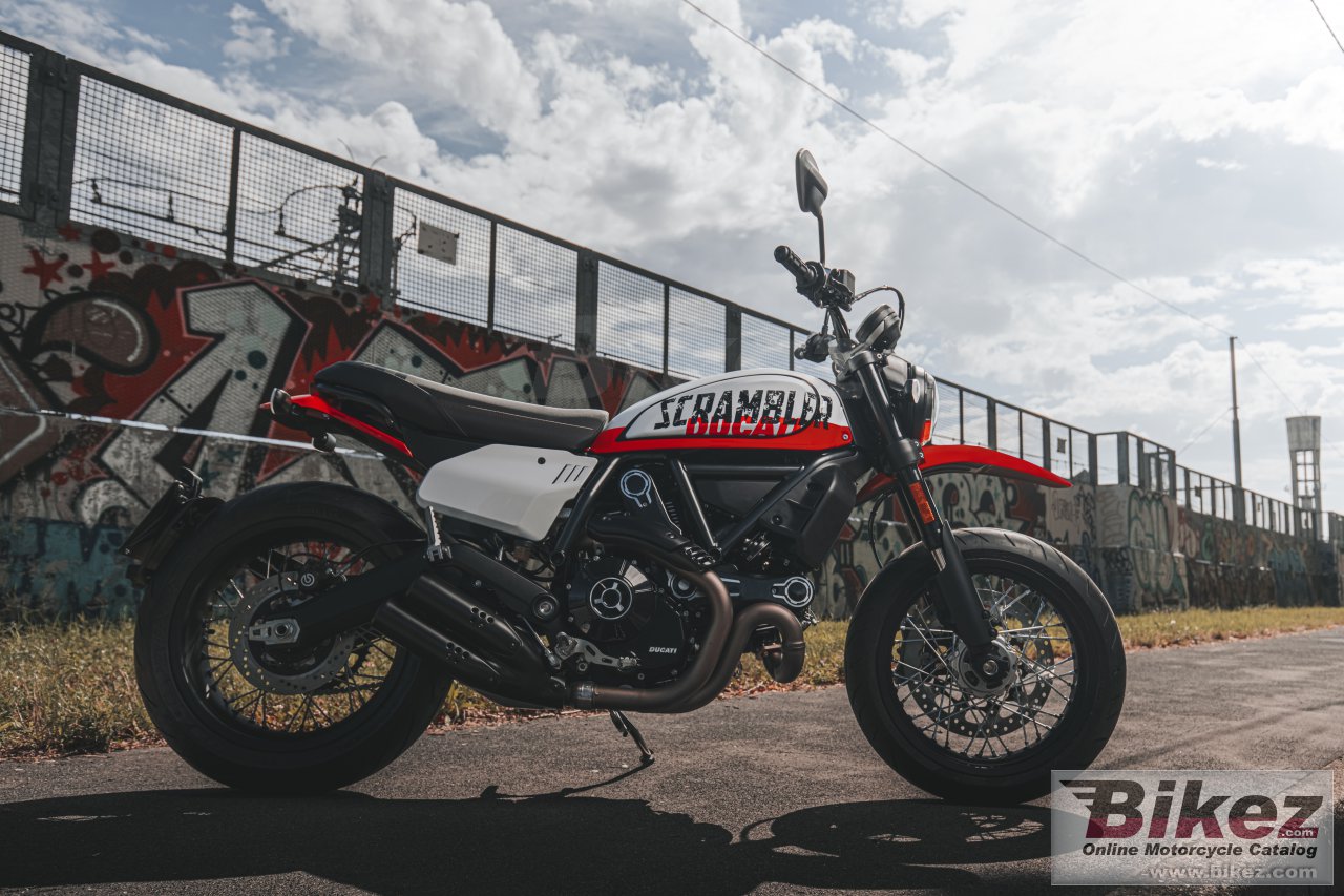 Ducati Scrambler Urban Motard