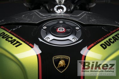 2023 Ducati Streetfighter V4 Lamborghini