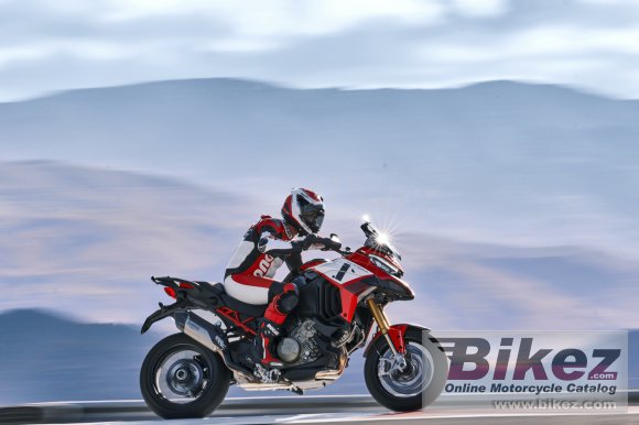 2023 Ducati Multistrada V4 Pikes Peak