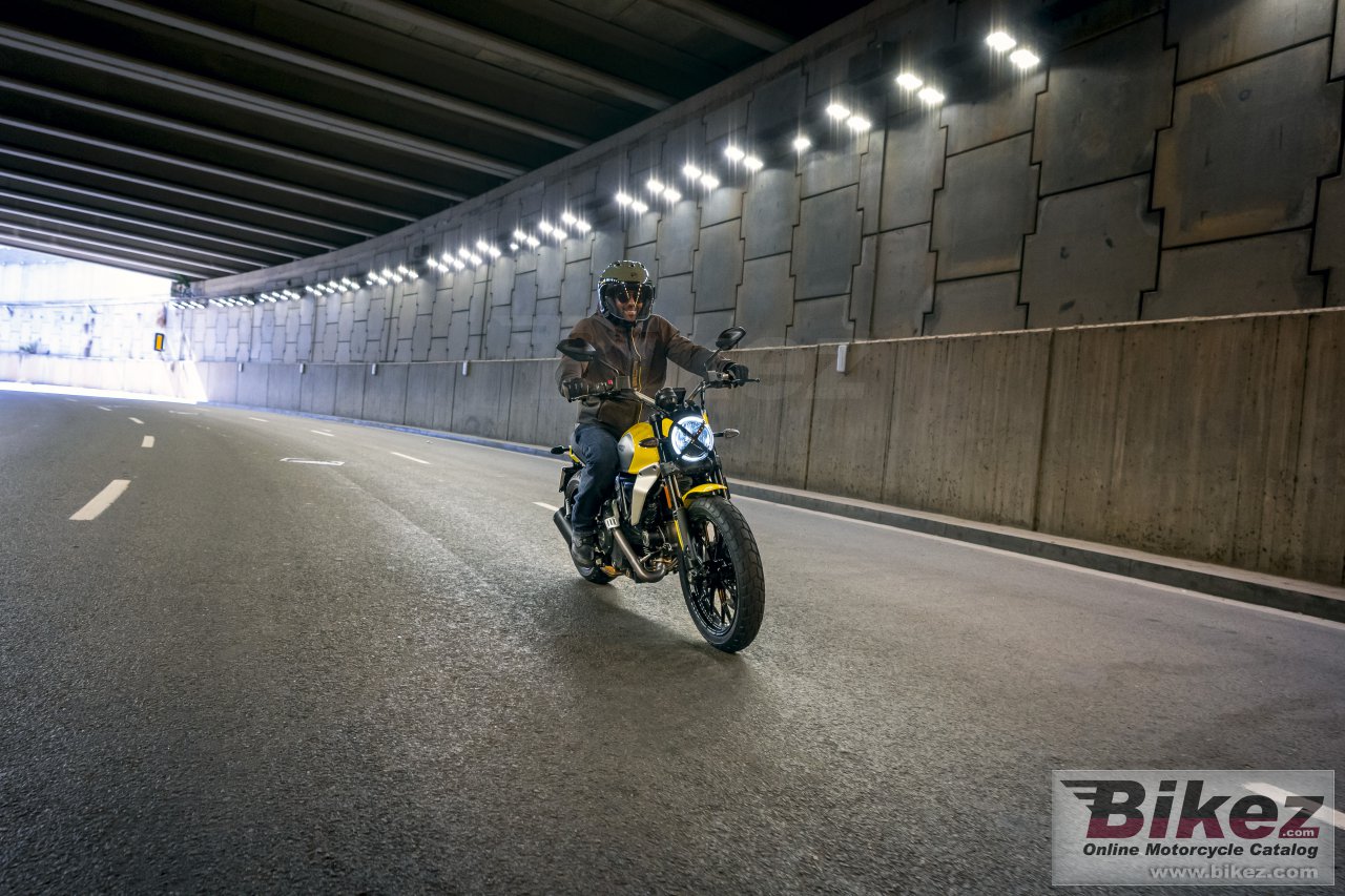 Ducati Scrambler Icon 