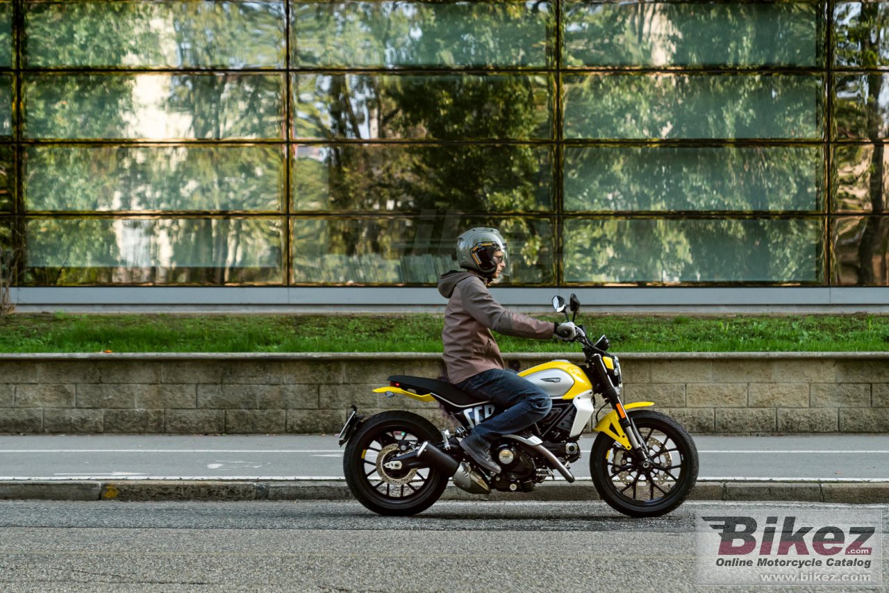 Ducati Scrambler Icon 