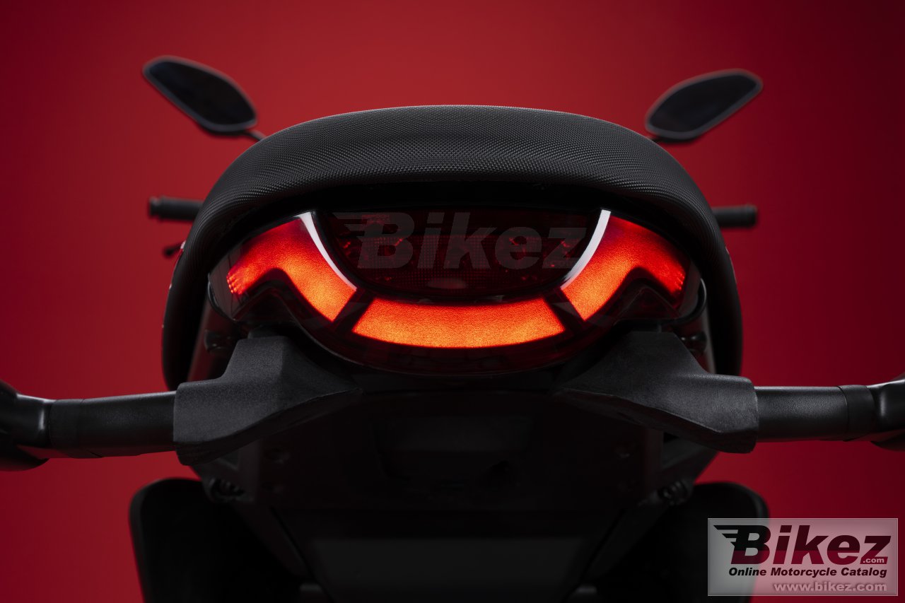 Ducati Scrambler Full Throttle