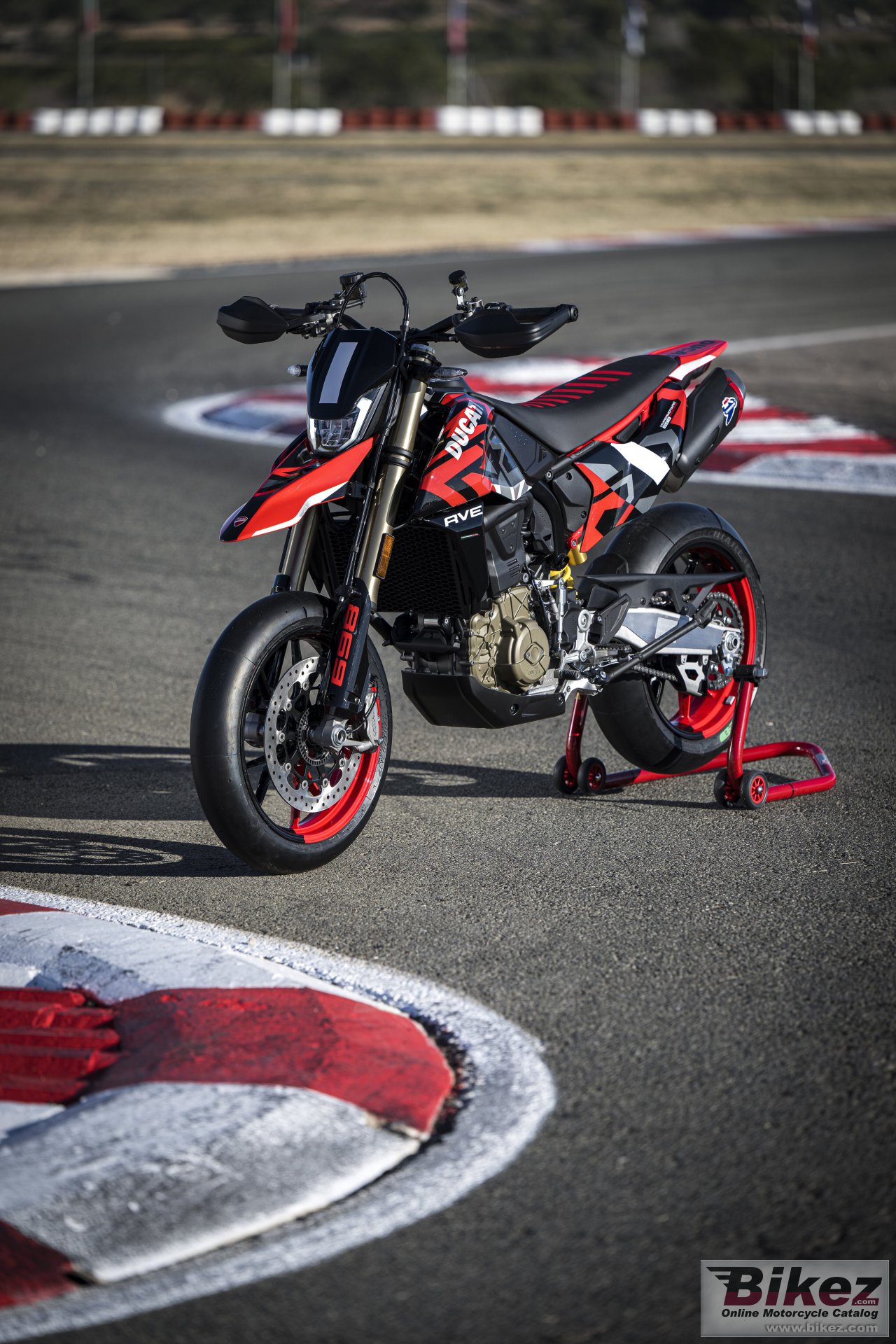 Ducati Hypermotard 698 Mono RWE