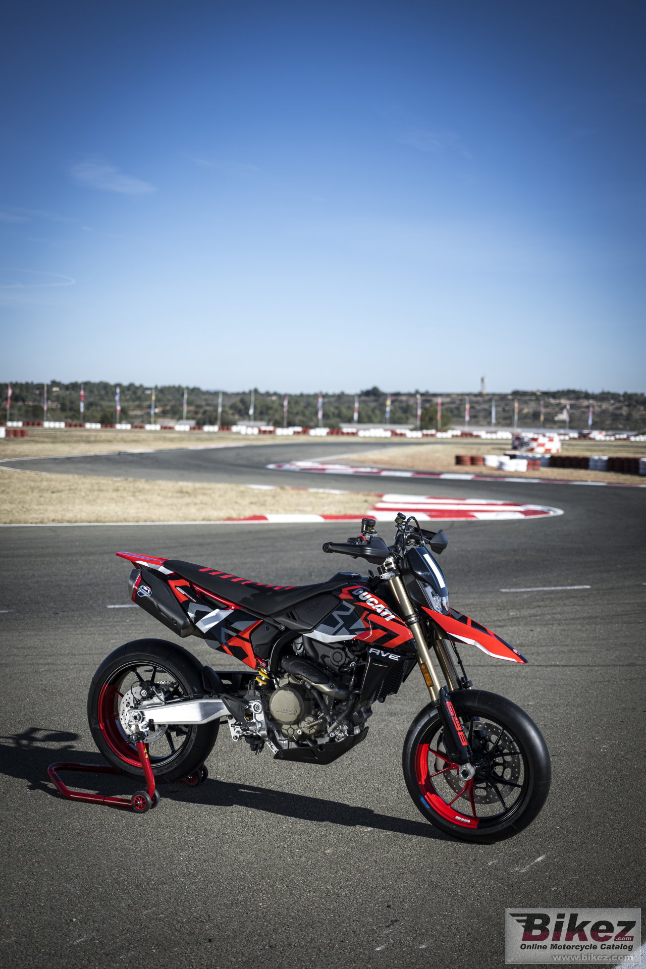 Ducati Hypermotard 698 Mono RWE