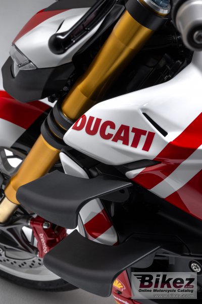 2024 Ducati Streetfighter V4 Supreme