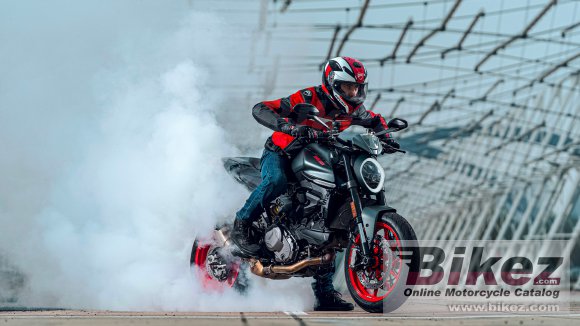 2025 Ducati Monster 937 Plus