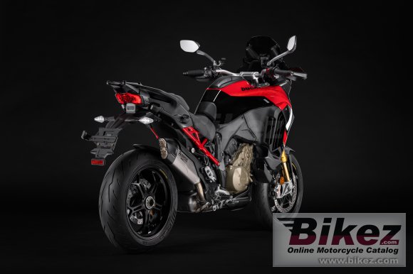 2025 Ducati Multistrada V4 Pikes Peak