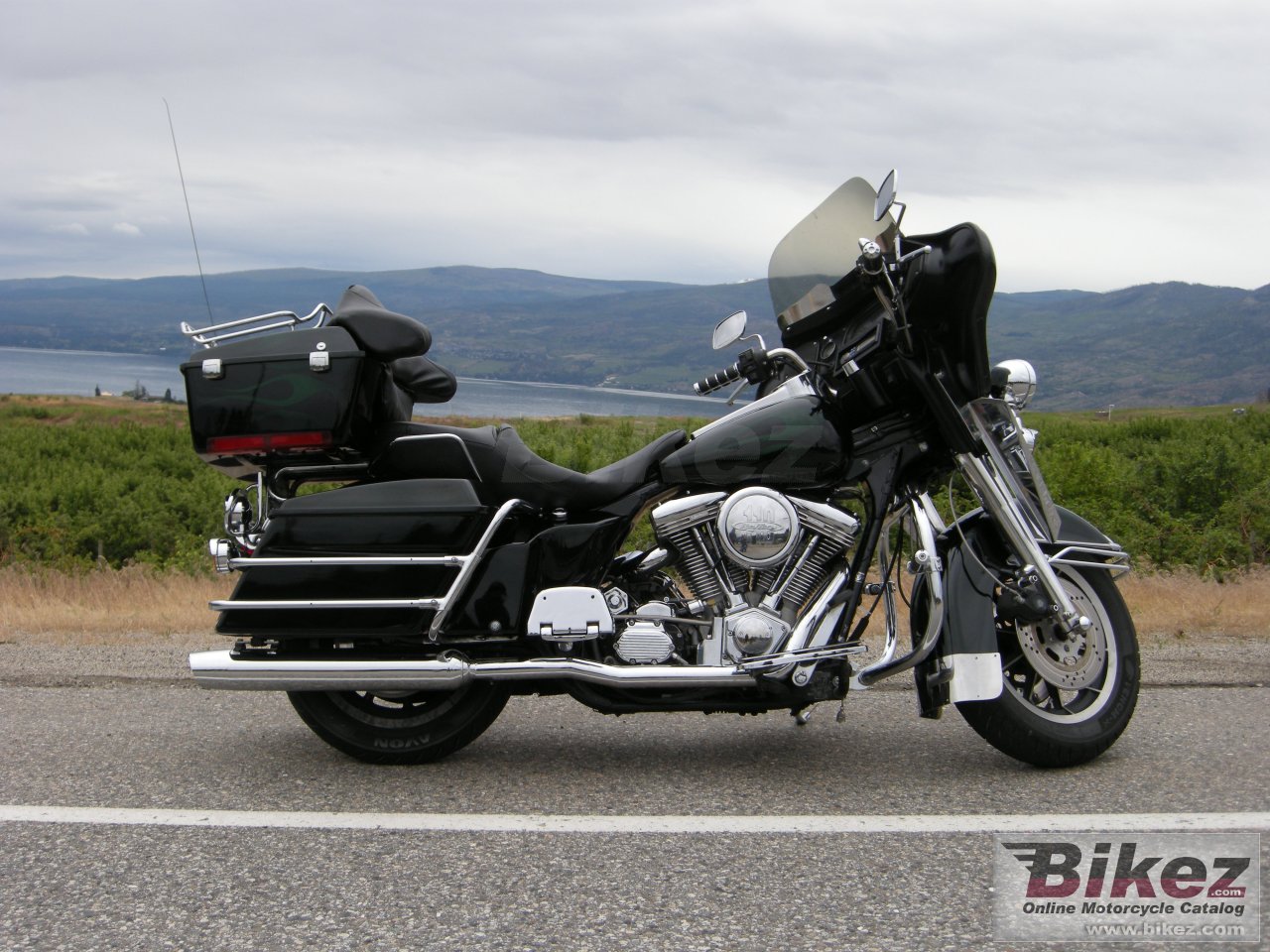 Harley-Davidson FLHTC 1340 Electra Glide Classic